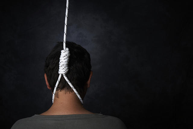 Warga Tanjungpinang Ini Tergantung Tak Bernyawa Setelah Terima Telepon