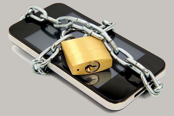 Tips Agar Ponsel Anda Aman dari Malware Serta Hacker