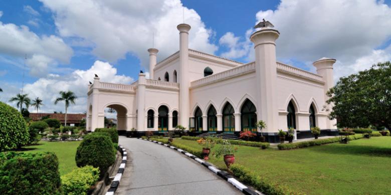 Siak Menjadi  Pariwisata Nasional &Mancanegara