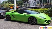Inggris Jadi Negara Pertama yang Pakai Taksi Lamborghini