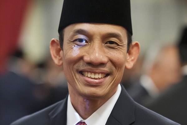 RESHUFFLE KABINET: Menteri ESDM Archandra Tahar Ditantang Perangi Mafia Gas