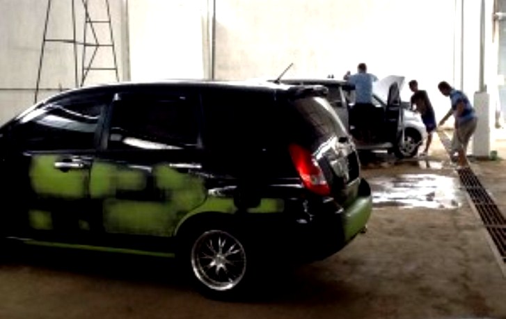 Berawal dari Tukang Bangunan, Nakam Sukses Diusaha Cat Mobil