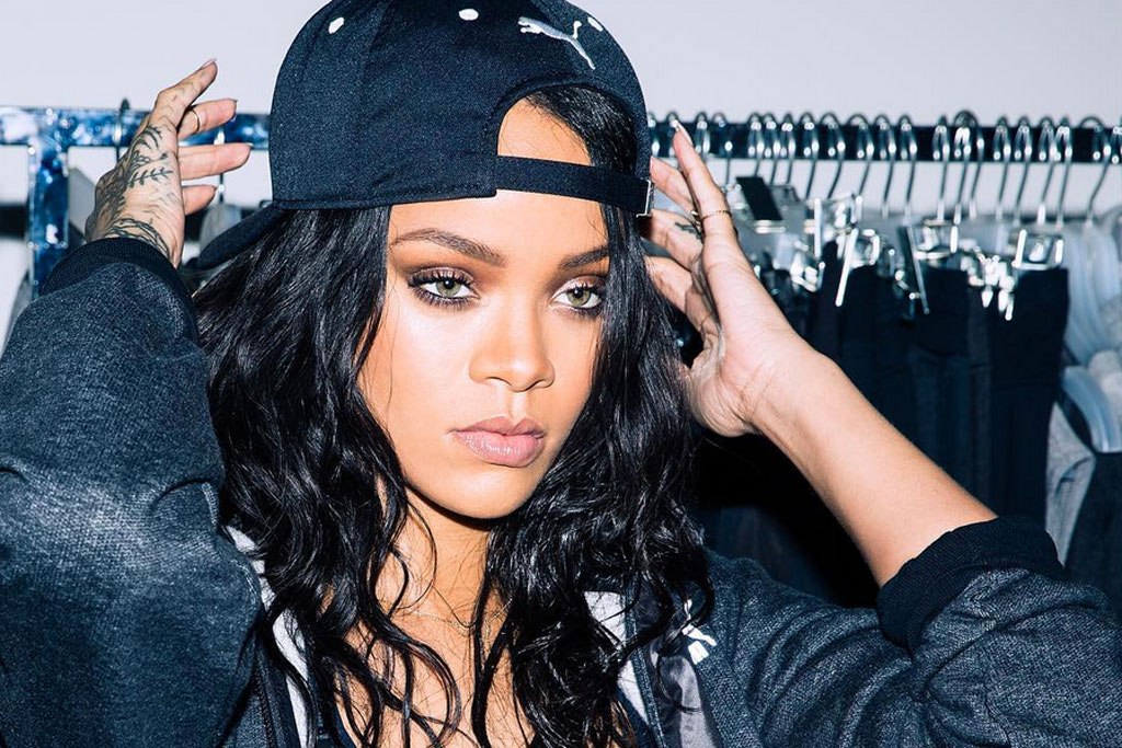 Rihanna Larang Penggemarnya Main Pokemon Go Saat Nonton Konser