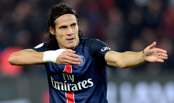 Napoli Tegaskan Tak Memerlukan Cavani Lagi