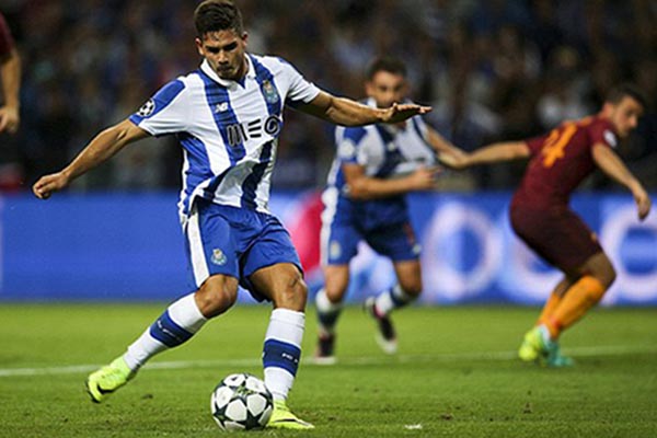 Hasil Play Off Liga Champions: Jalan Lapang Untuk Roma & Monaco
