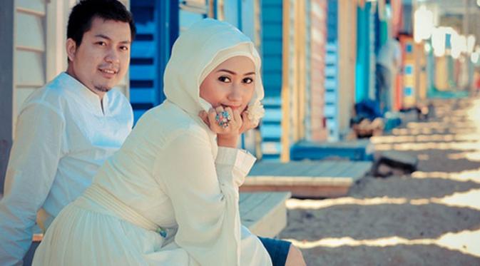 Dian Pelangi Jaga Hubungan Baik dengan Sang Mantan