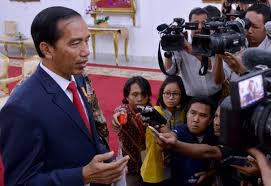 Jokowi Minta TNI-Polri Jadi Mata dan Telinga Negara