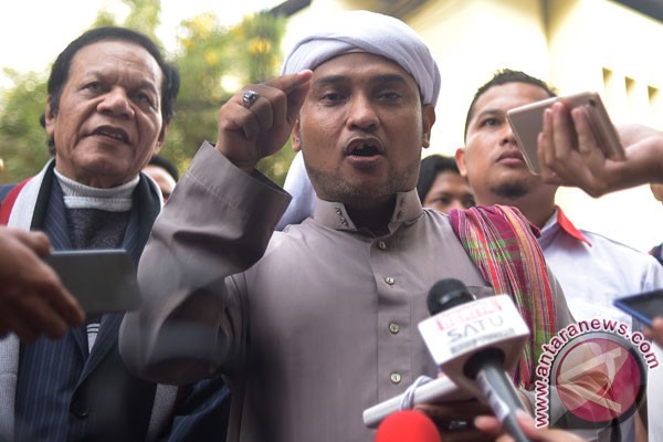 Dewan Syuro FPI diperiksa terkait pencucian uang