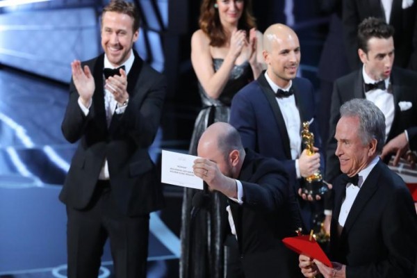 Penjelasan insiden di panggung Oscar
