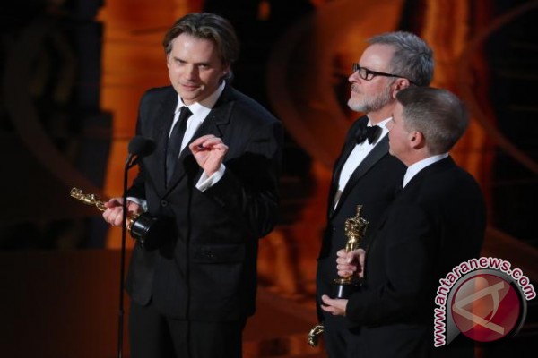 Raih penghargaan Film Animasi Terbaik Oscar