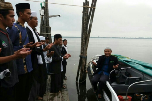 Yayasan Fitrah Madani Kepulauan Meranti Miliki Speedboat 200PK