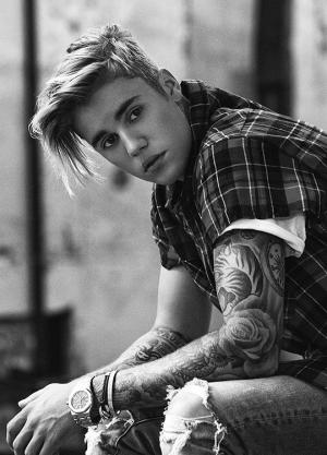 BIKIN HEBOH AKSI JUSTIN BIEBER DI INSTAGRAM