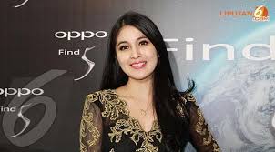 Sandra Dewi Hanya Ingin Sang Suami Punya Waktu