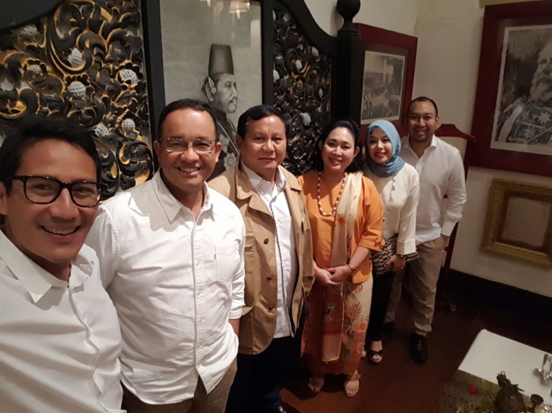 Sandi Bertemu Anies dan Prabowo