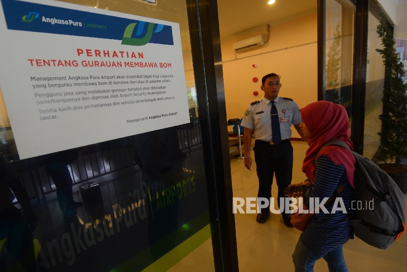 Hentikan penyidikan kasus gurauan bom WNI