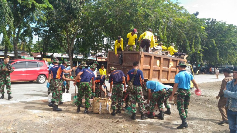 Setiap Hari PKL Pasar Pagi Arengka Bayar Rp 5.000 ke Pengelola