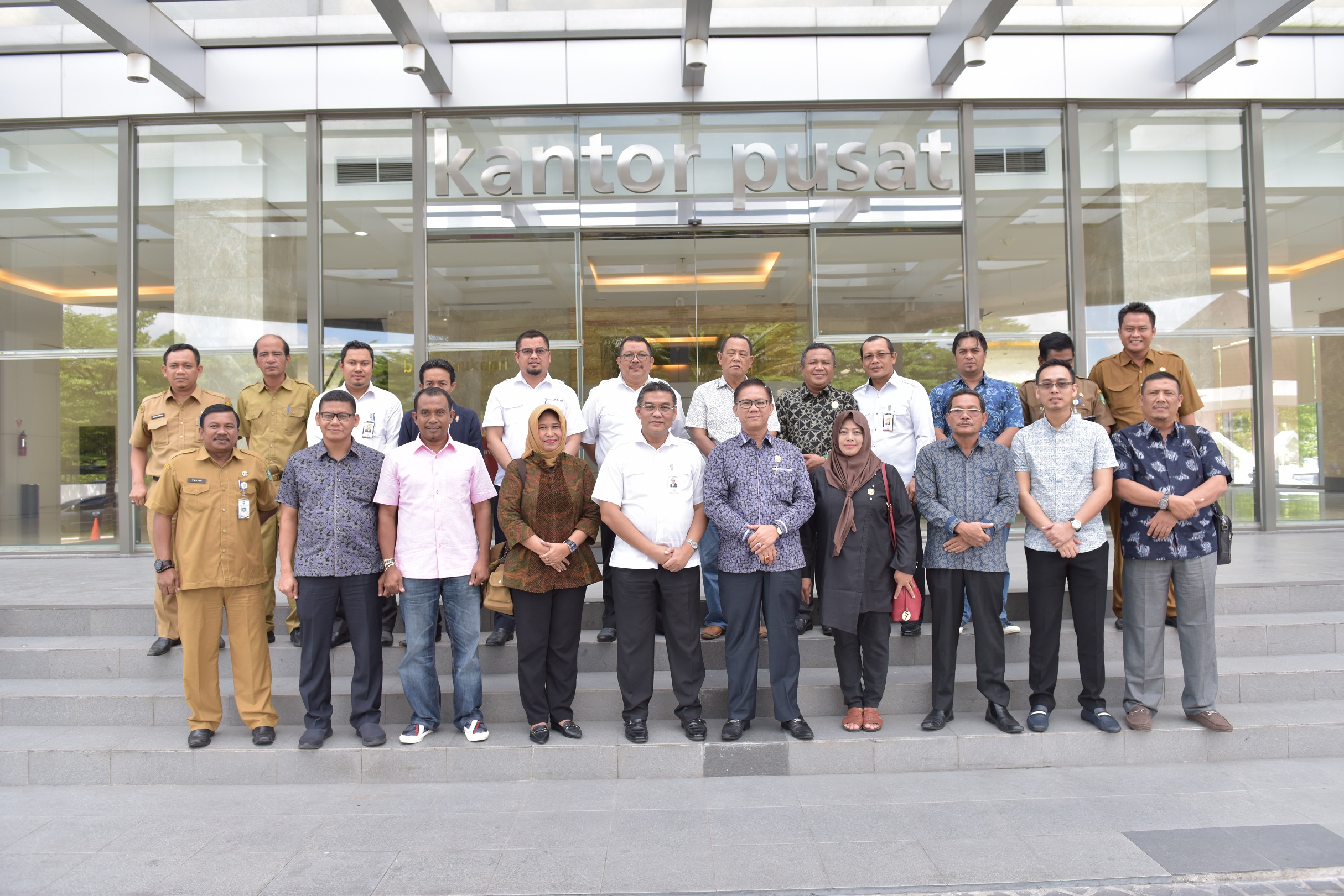 DPRD dan Pemkab Bengkalis Kunjungi Bank Riau Kepri Untuk Rencana Penambahan Modal
