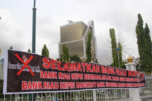 Pejabat Bank Riau Kepri dan Tiga Pengusaha, Deg-degan