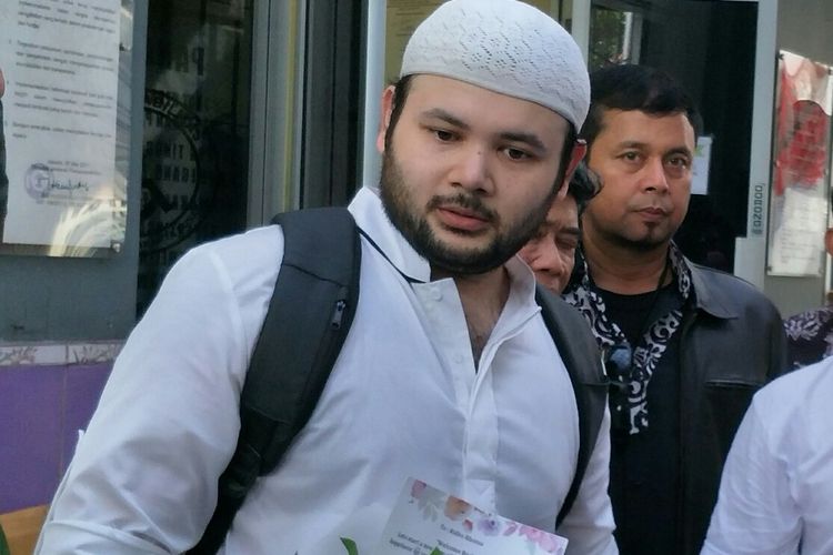 Kembali Ditangkap, Polisi Temukan Pil Ekstasi di Saku Celana Rhido Rhoma