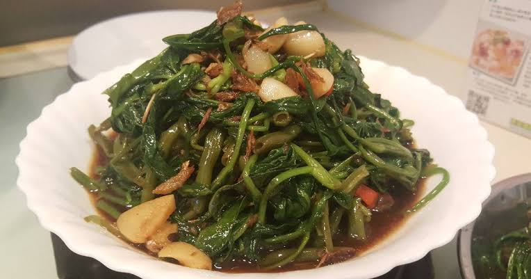 Sedap Banget, Ini Resep Tumis Kangkung Ikan Asin Sederhana