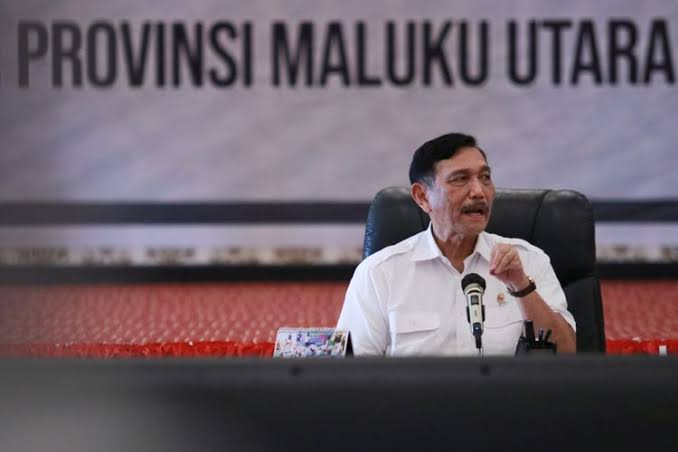 Luhut Minta Perkantoran Atur WFO Tak 100 Persen Guna Antisipasi Omicron