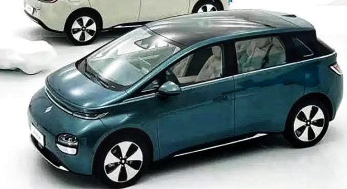 Per April 2024, Wuling Cloud 460 KM Jadi Mobil Listrik Paling Banyak Diproduksi di Indonesia