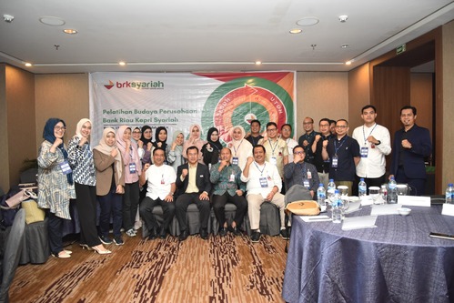 BRK Syariah Gelar Pelatihan Budaya Perusahaan, Direktur Kepatuhan & Manajemen Risiko Sampaikan 3 Hal Penting