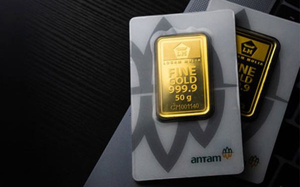 Naik atau Turun Harga 1 Gram Emas Antam Hari?