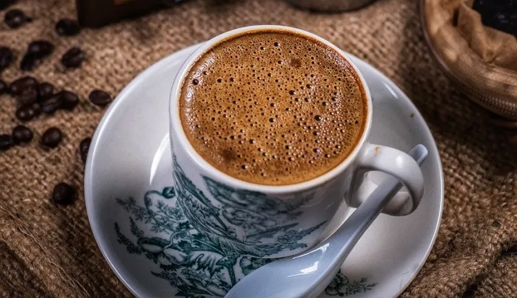Kopi hingga Jus Buah Disebut Minuman Pemicu Stroke, Bagaimana Minuman Sehat Bisa Jadi Sangat Berbahaya?