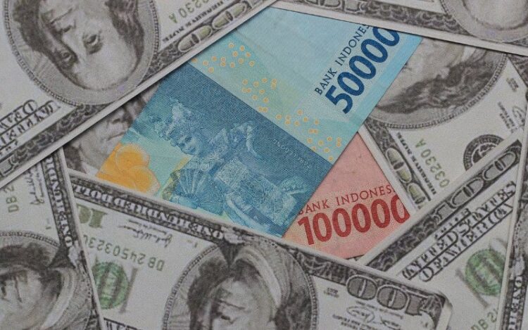 Rupiah Melemah ke Rp16.213 per Dolar AS, Ini Penyebabnya