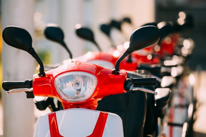 Mendekati Akhir Tahun, Subsidi Motor Listrik 2025 Masih Tertahan