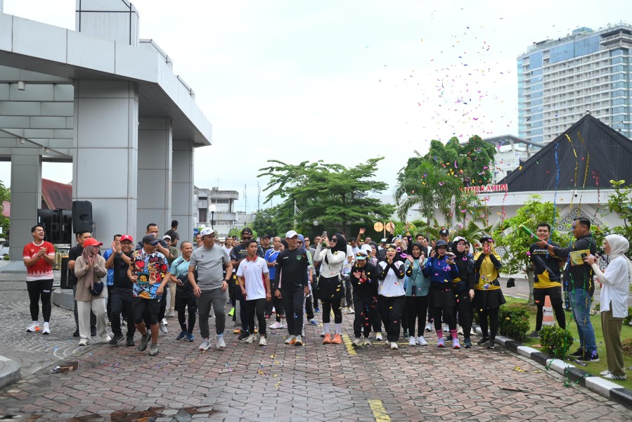 BRK Syariah Ajak Pegawai Olahraga dan Berdonasi di Event Virtual Walk N Run 2025