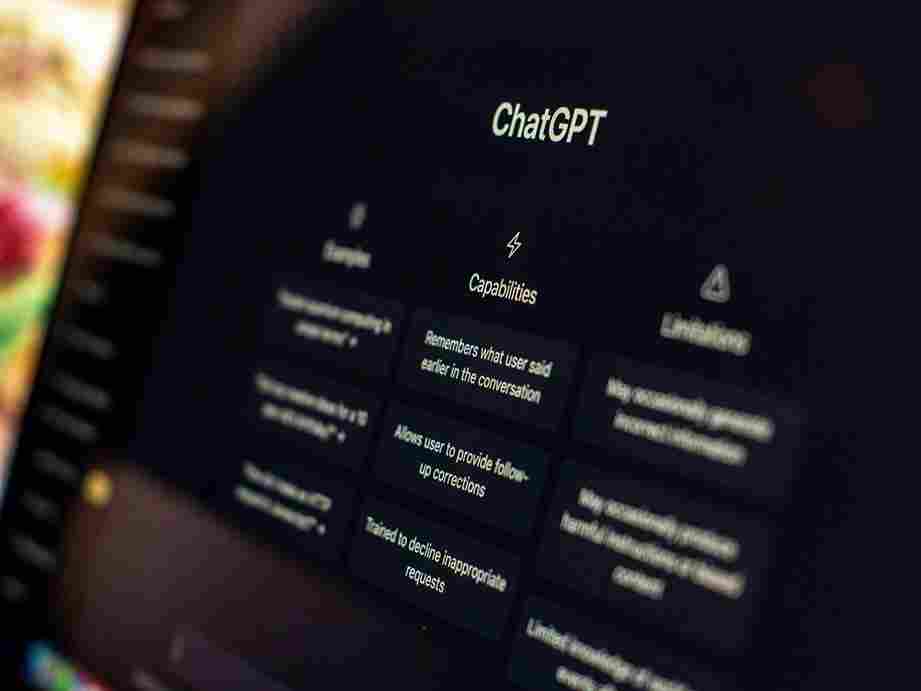 Agar Teknologi Tak Mengambil Peran Keluarga: Tips Harmonis di Era ChatGPT