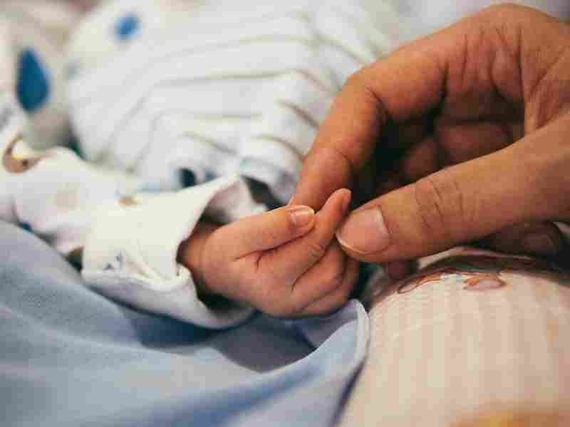 Kenali Water Birth, Metode Persalinan di Air yang Dinilai Minim Stres