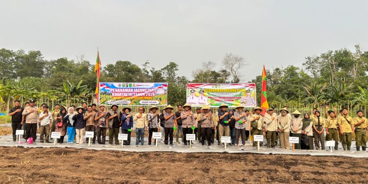 Cegah Karhutla, Polsek Tualang dan PT Arara Abadi Dorong Pembukaan Lahan Tanpa Bakar