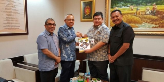 Akhirnya Pemprov Riau Dapatkan Nilai B, Andi Rachman Buktikan Berhasil Tingkatkan Kinerja Birokrat