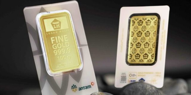 Harga Emas Antam Naik Rp15.000, Sentuh Rp2,43 Juta per Gram