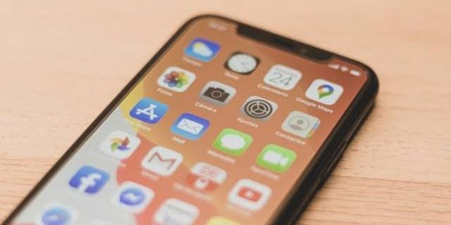 Kenapa Aplikasi Bisa Diunduh di Android tapi Tidak di iPhone?
