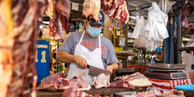 Ratusan Ribu Ton Daging Sapi Terancam Gagal Masuk Akibat Izin Impor Lelet