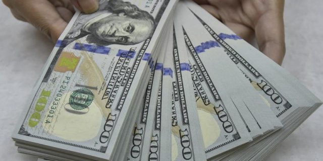 Kurs Dolar AS Terhadap Rupiah Terpantau Stagnan di Awal Pekan