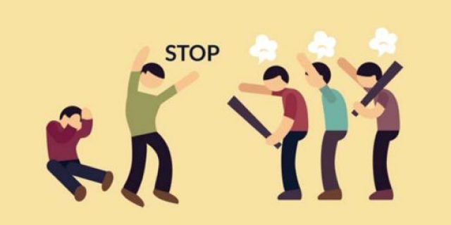 Dua Pria Digerebek Warga saat Bermesraan di Kamar Penjaga Masjid