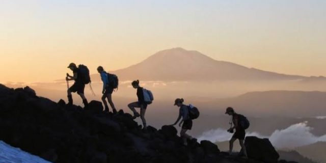 Telantarkan 60 Pendaki Gunung Rinjani, Pelaku Harus Bayar Rp 34 Juta