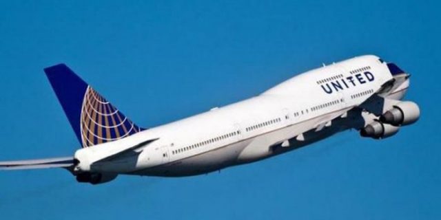 Sepasang Calon Pengantin Ini Diusir dari United Airlines