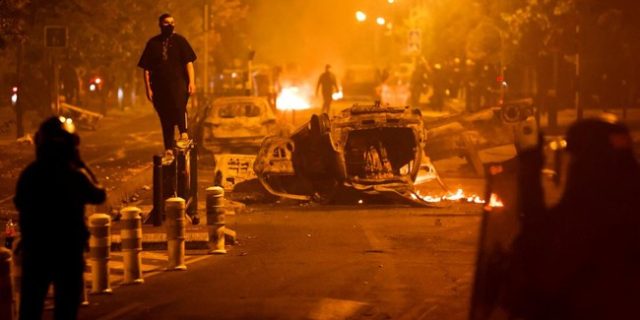 Polisi Tangkap Hampir 1.000 Orang Terkait Kerusuhan Prancis