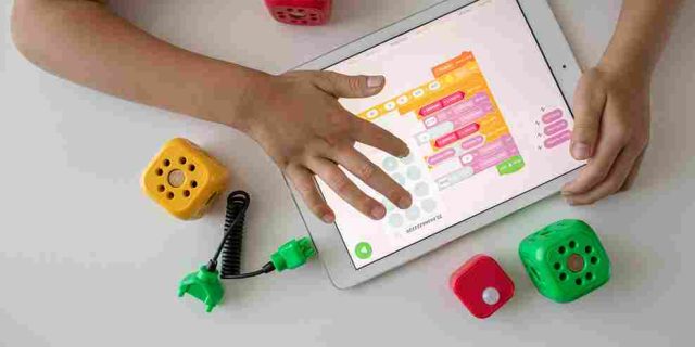 Sekolah di Bali Ajarkan Coding dan AI dengan Sistem Ramah Anak