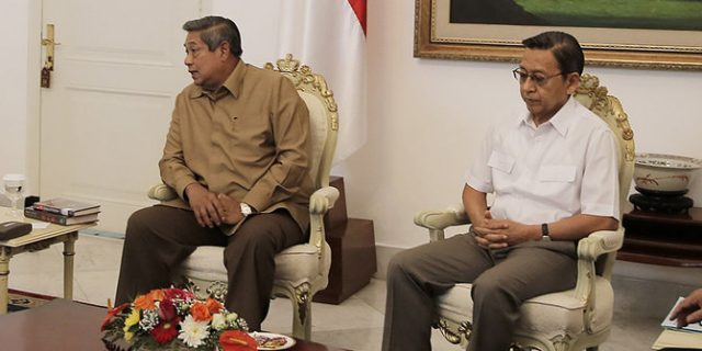 SBY-Boediono Ikut Hadiri Makan Malam Di KTT OKI