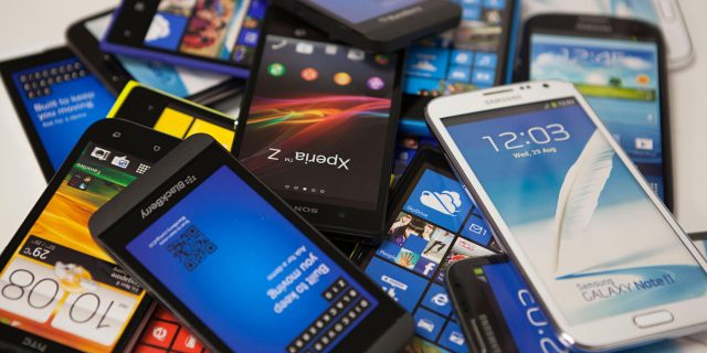 50% Populasi Indonesia Sudah Pakai Smartphone di 2018